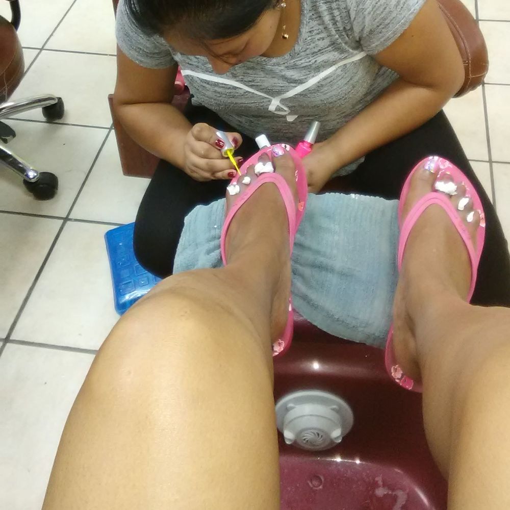 Meet your Posher, Michele